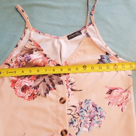 Tank Top - Picture 4 of 8